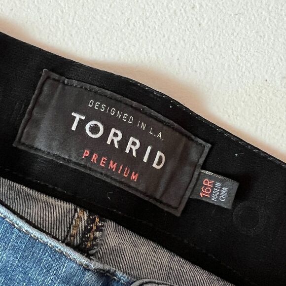 Torrid Womens 16R Bombshell Skinny Jeans Dark Wash Denim Pull On Bottoms Blue - Picture 6 of 8